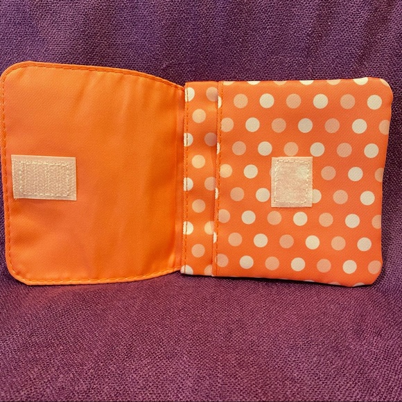 🚀SOLD🧨NWT Daiso Clip-on “Pocket” with clips - Picture 4 of 6